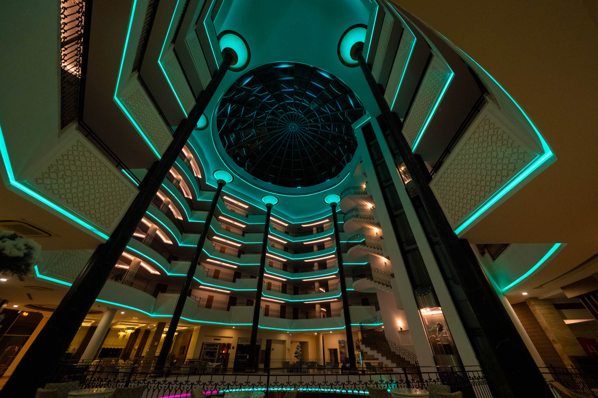 Safran Lobby