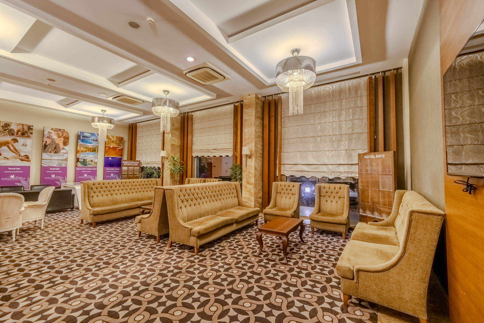Safran Lobby